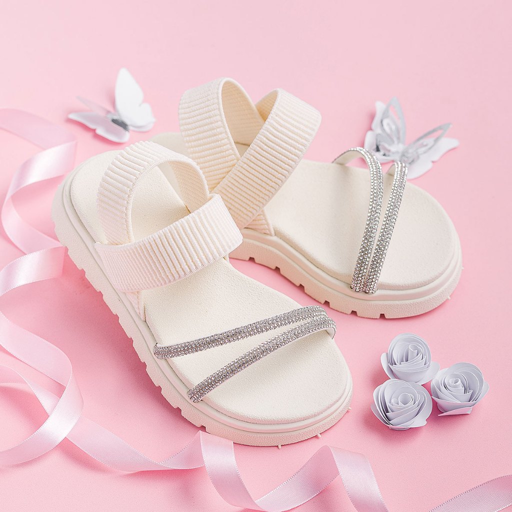 Sandália Infantil Comfortflex Menina Com Tiras De Strass Off