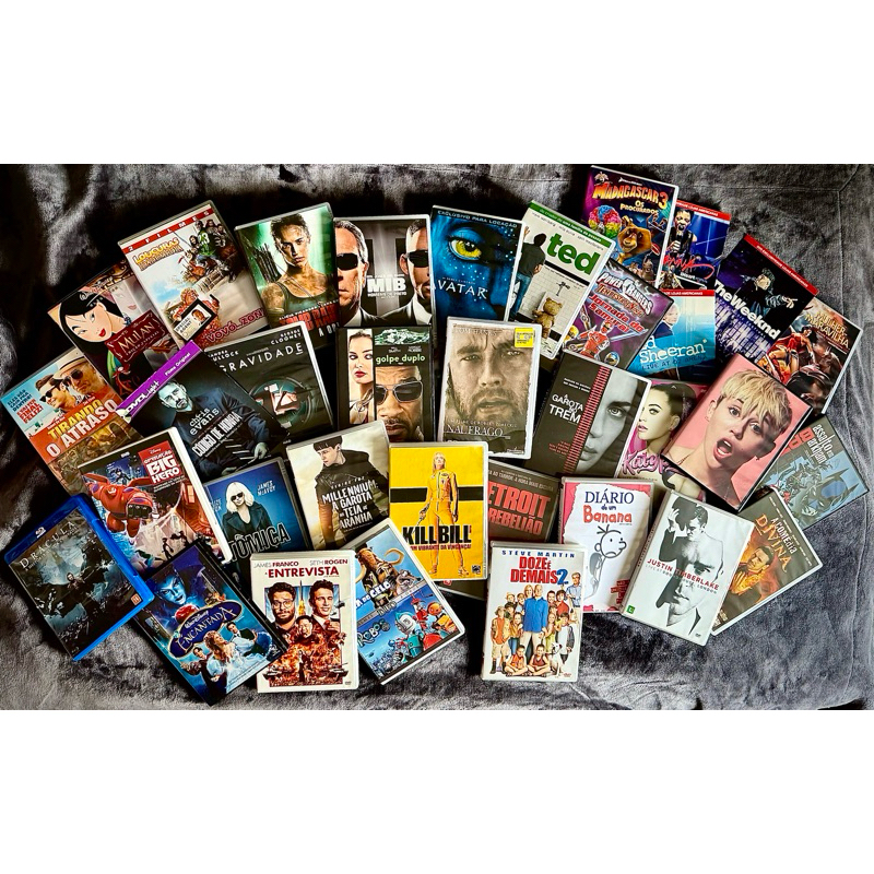36 DVDs originais novos/usados A SUA ESCOLHA (Batman, Naufrago, Dracula, Disney, Avatar, Miley, The Weeknd, Katy Perry)