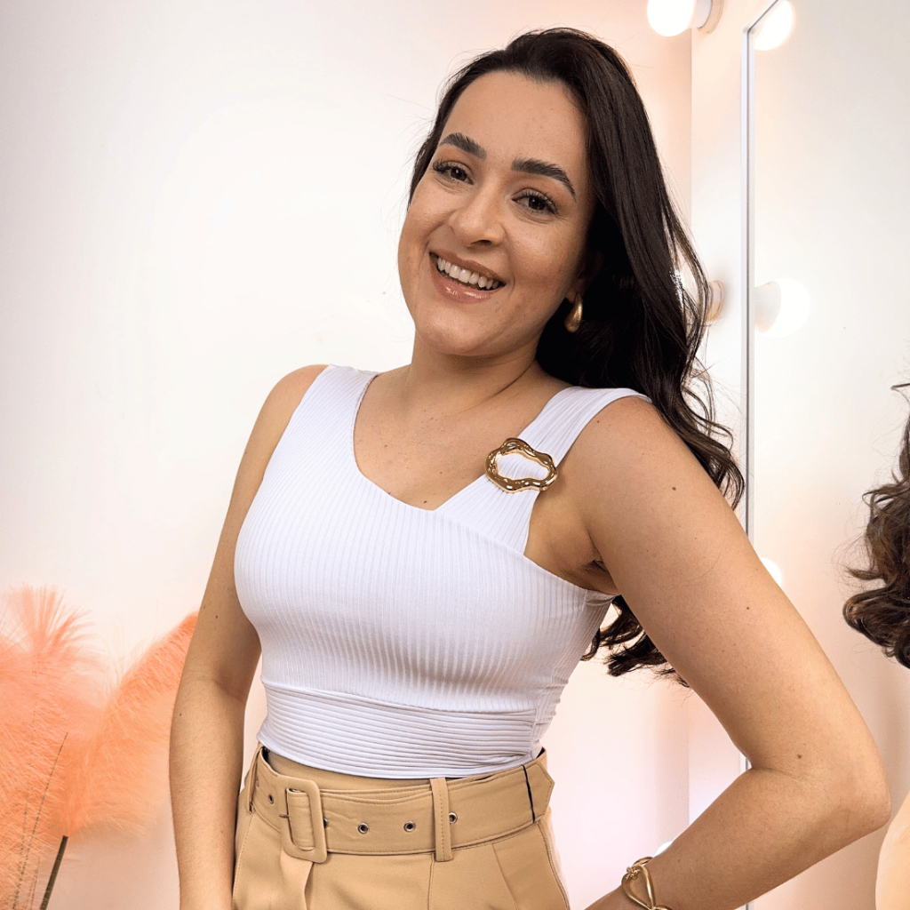Blusa Cropped Fivela Canelado Feminino Moderno Tendencia Elegante Casual Assimetrico