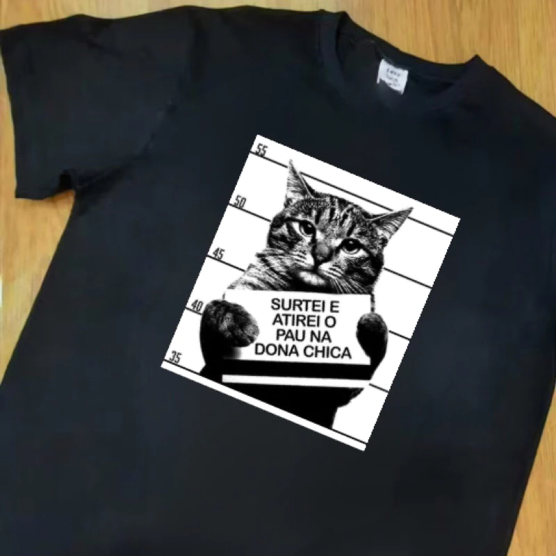 CAMISETA T-SHIRT GATO MEME SURTEI E ATIREI O PAU NA DONA CHICA UNISSEX em Oferta na Shopee