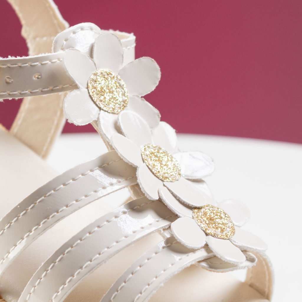 Sandália Infantil Menina Rasteirinha tiras Criança Promoção Bella Lis Kids Flor Confortável Promoção