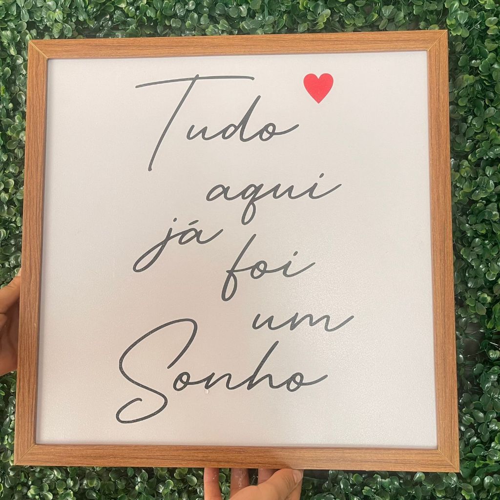 Quadro cobre caixa de luz com moldura 43x43 Tudo aqui já foi um sonho (coração vermelho) para sala/quarto/decoração