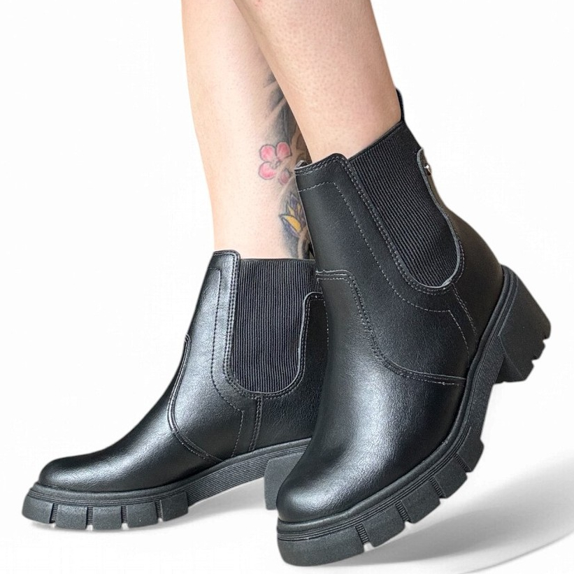 Bota Coturno Chelsea Feminina Preta Ramarim 2411122-1 - Women Shoes