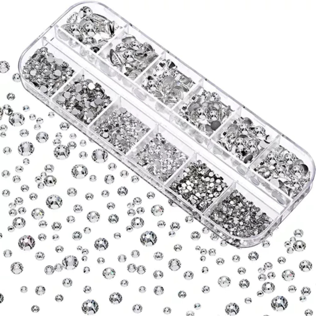 12 Strass Pedrinhas Brilhantes de Múltiplos Tamanhos Prata