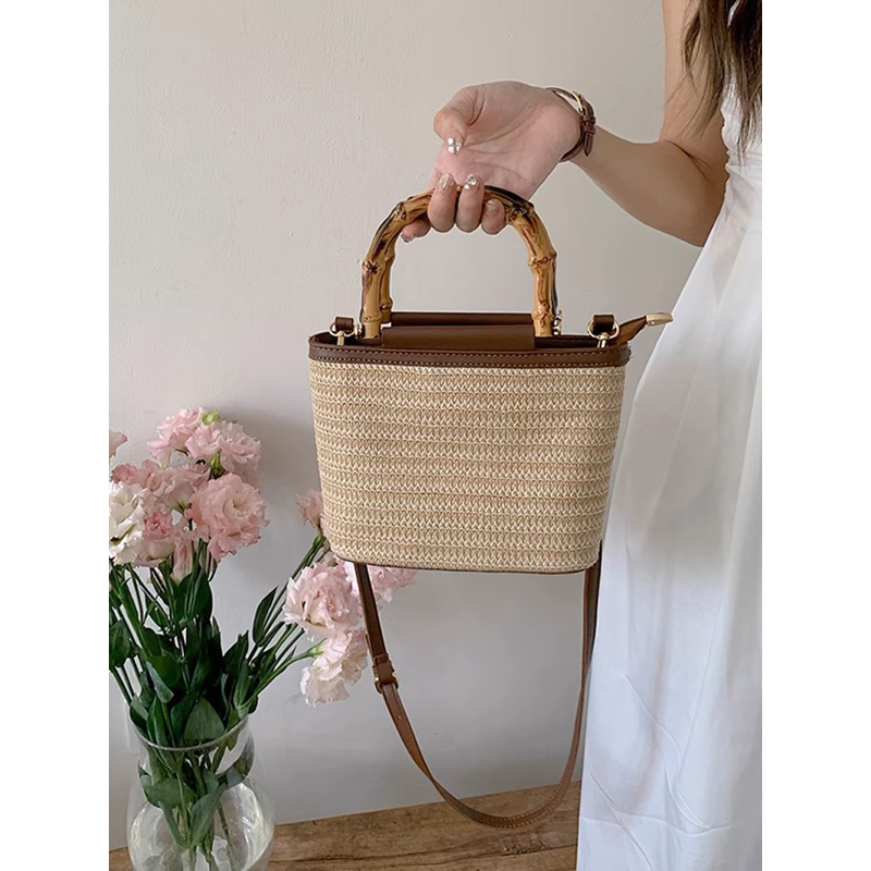 (jin101)Bolsa pequena de tiracolo trançada, bolsa de palha texturizada com alças, bolsa tote feminina de bambu com alças em Oferta na Shopee