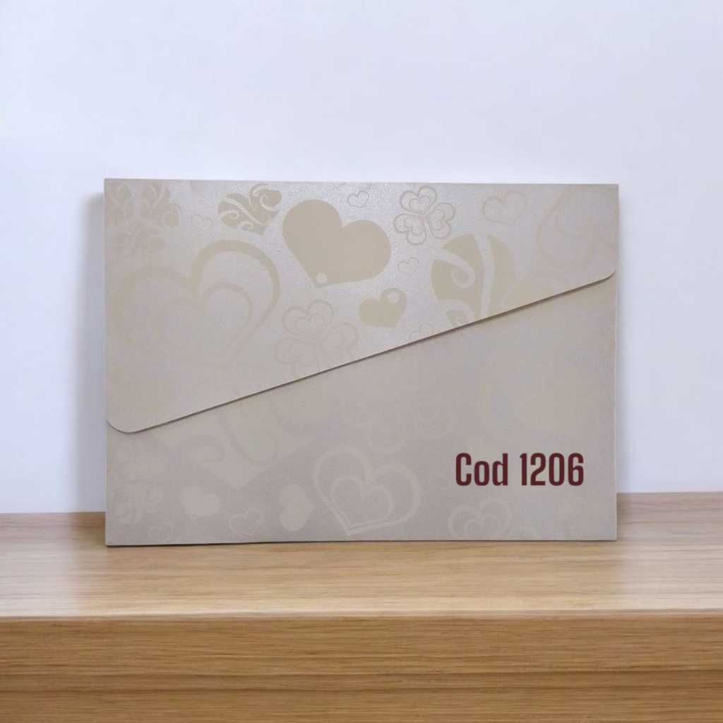 50 CONVITES DE CASAMENTO MOD 1206 FORMATO 24,4 X 17,1 . SOMENTE NA COR ANUNCIADA