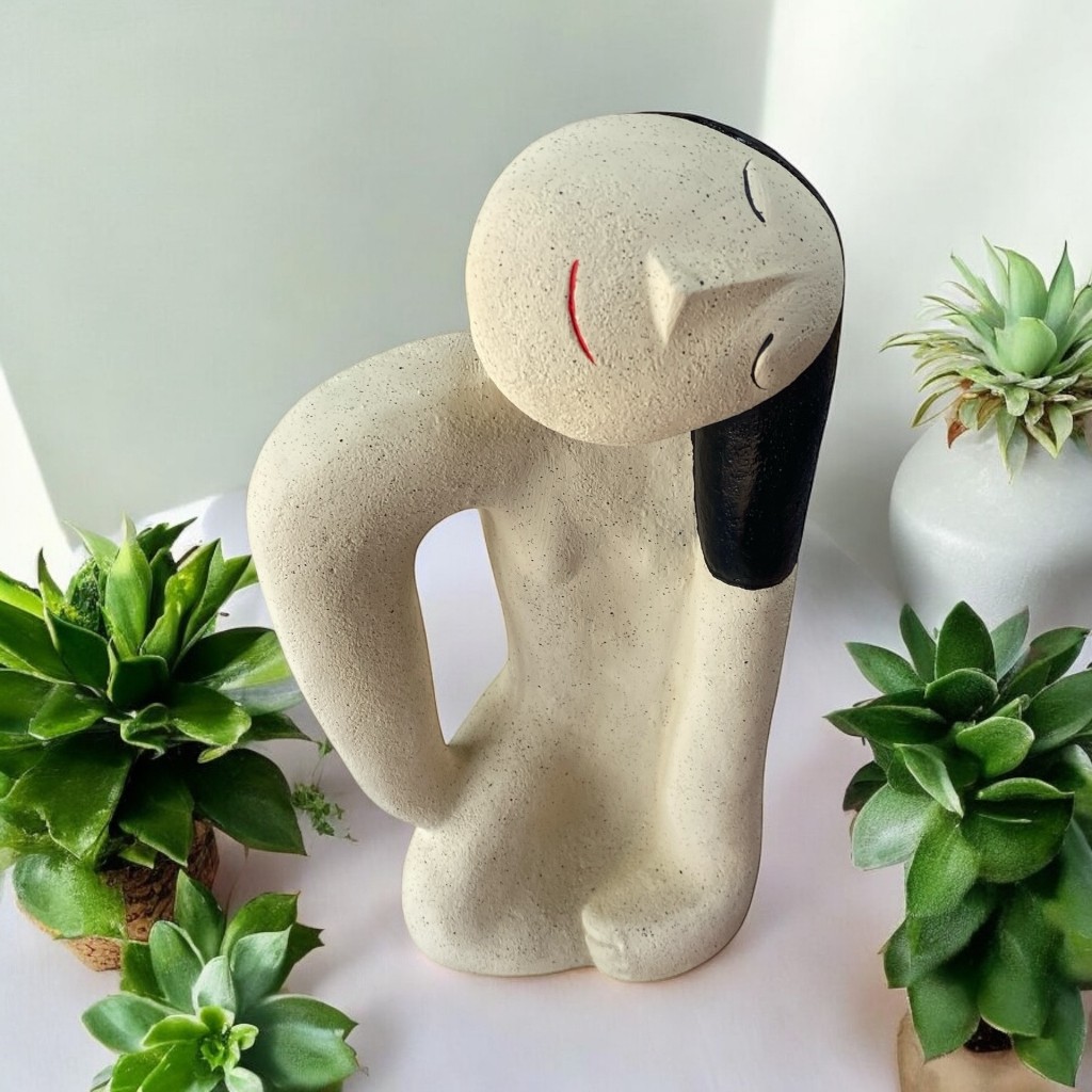Escultura arte contemporânea moderna luxo baseada na escultura mesma autora do abaporu