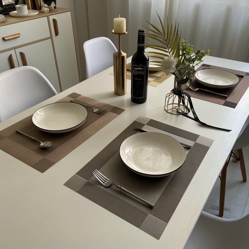 KIT 6 Completo Jogo Americano para Mesa de Jantar 4 ou 6 Lugares em PVC Metalizado - Design Elegante e Prático