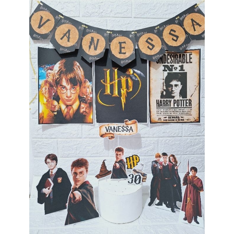 Kit festa só um bolinho Harry Potter Personalizados - decoração - lembrancinhas - papelaria - aniversário- festa em casa