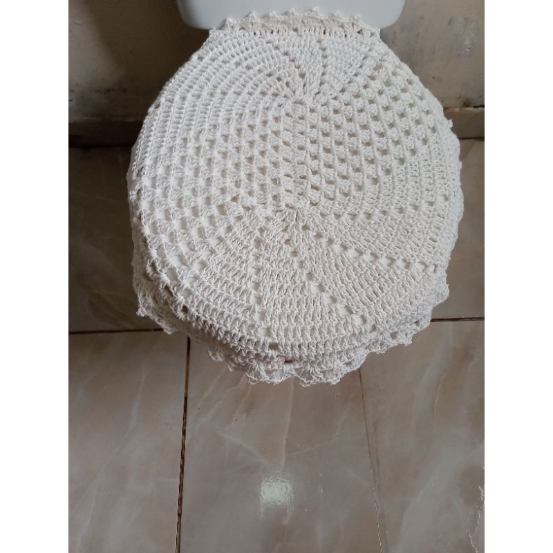 capa de tampo de vaso/tapetes/jogo de banheiro/capa de caixa acoplada/peças em crochê na cor cru/peças artesanal