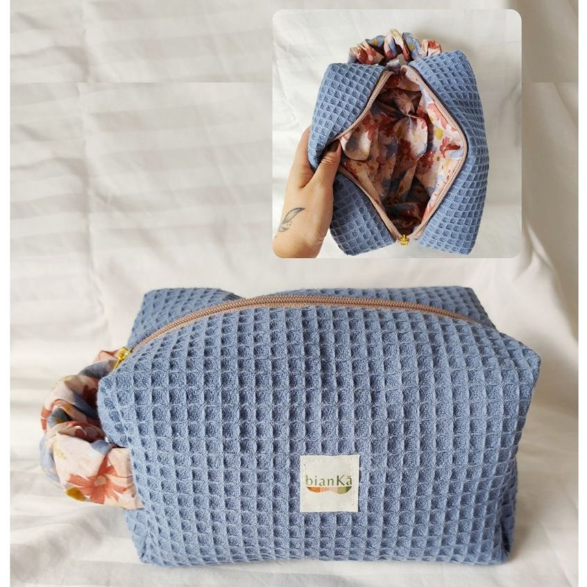 Necessaire Feminina Grande com Alça | Estojo de Maquiagem e Skincare | Ideal para Viagem