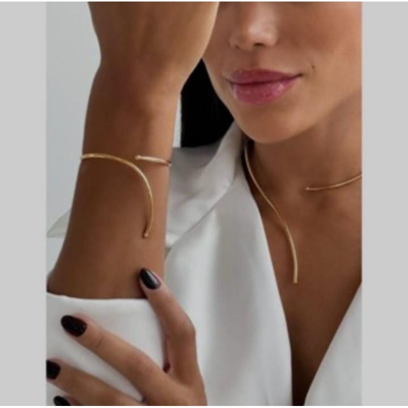Conjunto Choker + Pulseira com caimento Dourado