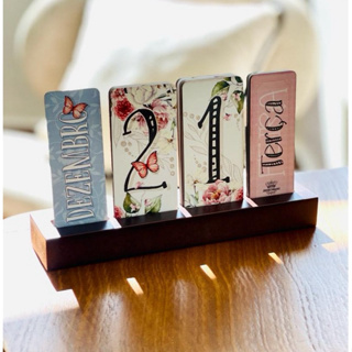 Calendário de Mesa Decorativo Permanente Madeira Enfeite Mesa Escritório com Plaquinhas em Oferta na Shopee