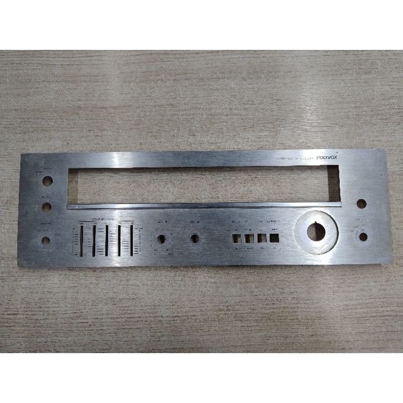 painel receiver polyvox PR1900 frente gradiente
