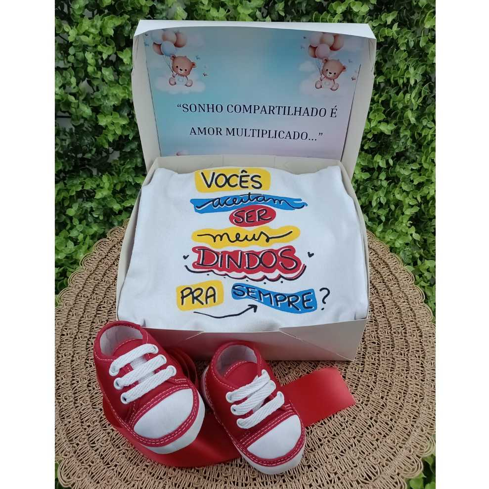 Caixinha Revelação de Gravidez Anuncio de Padrinhos Surpresa com Body Manga Curta e Sapatinho Anúncio Grávida