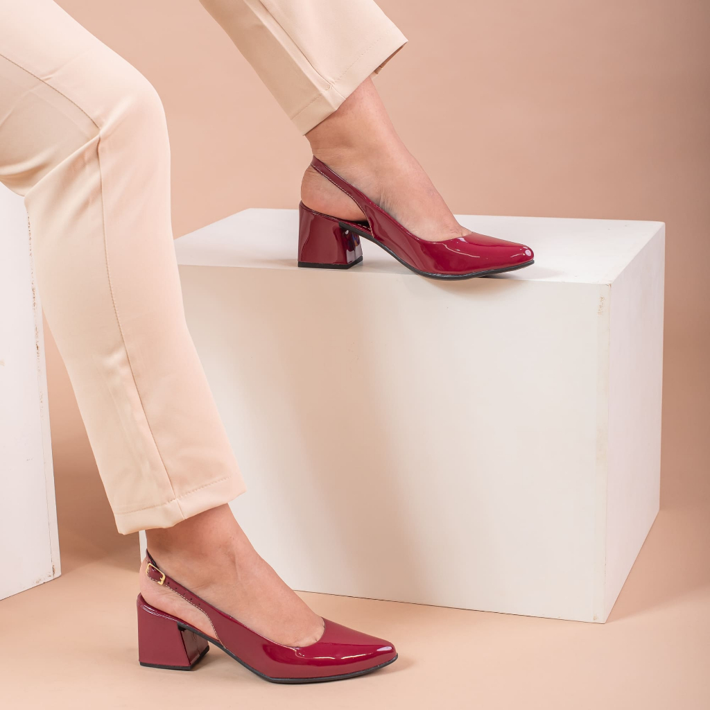 Sapato Scarpin feminino Slingback Moda Boho Fivela Social Bico Fino Salto Grosso Confortavel em Oferta na Shopee