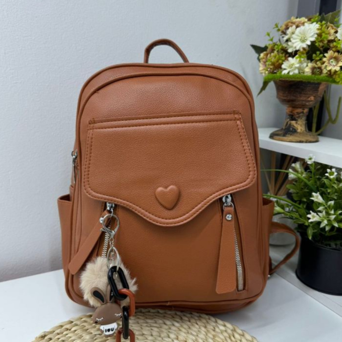 Mochila Feminina Social Couro: Onde Comprar | BuscaProdutos