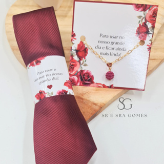 KIT GRAVATA MARSALA TRABALHADA + PULSEIRA + TAGS em Oferta na Shopee