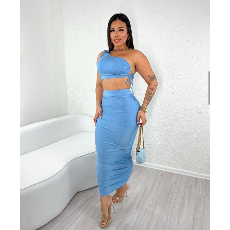 Conjunto feminino amarração lateral no cropped e saia plissada (AYLAA) em Oferta na Shopee