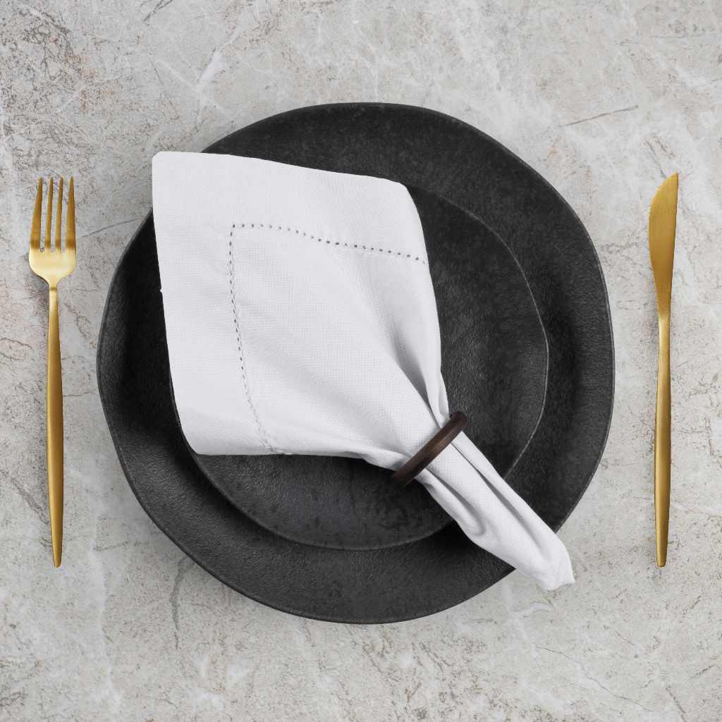 "Kit Guardanapos Ponto Ajour – 100% Algodão  | Sofisticação e Elegância Nobre em Cores Elegantes"