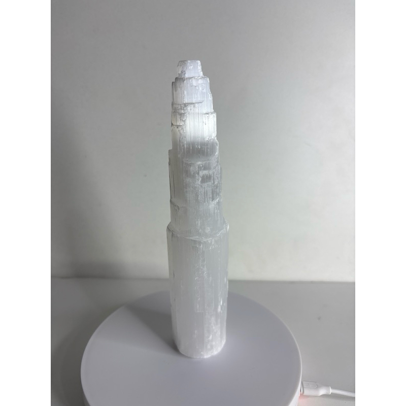 torre de selenita natural 20cm de altura