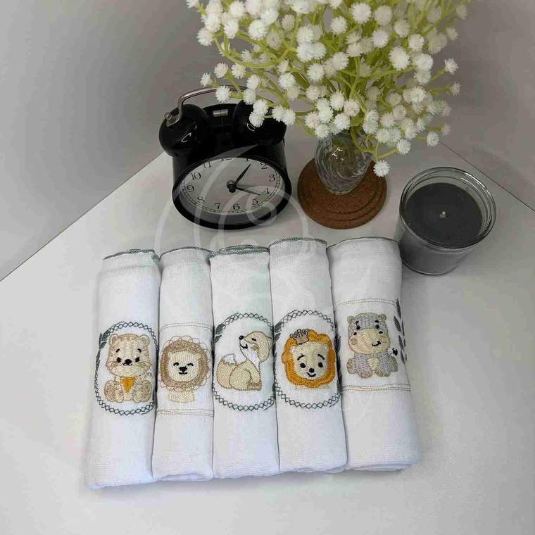 Kit 5 Fralda de Pano Bordada para Bebê 100% Algodão Menina e Menino