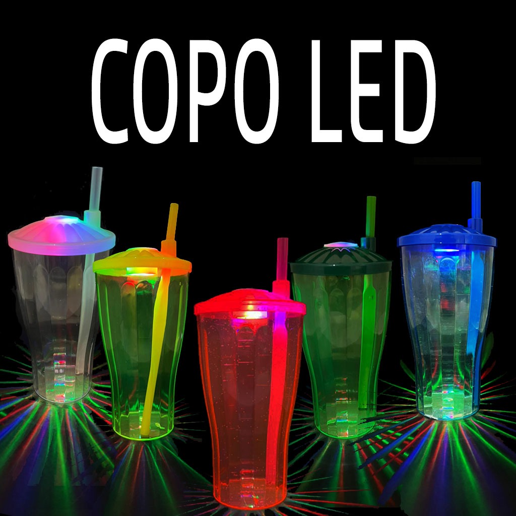 Kit 2 Copos com LED RGB 600ml | Efeito Raio | Exclusivo | Tampa Iluminada | Bateria Trocável | Fábrica Própria em Oferta na Shopee