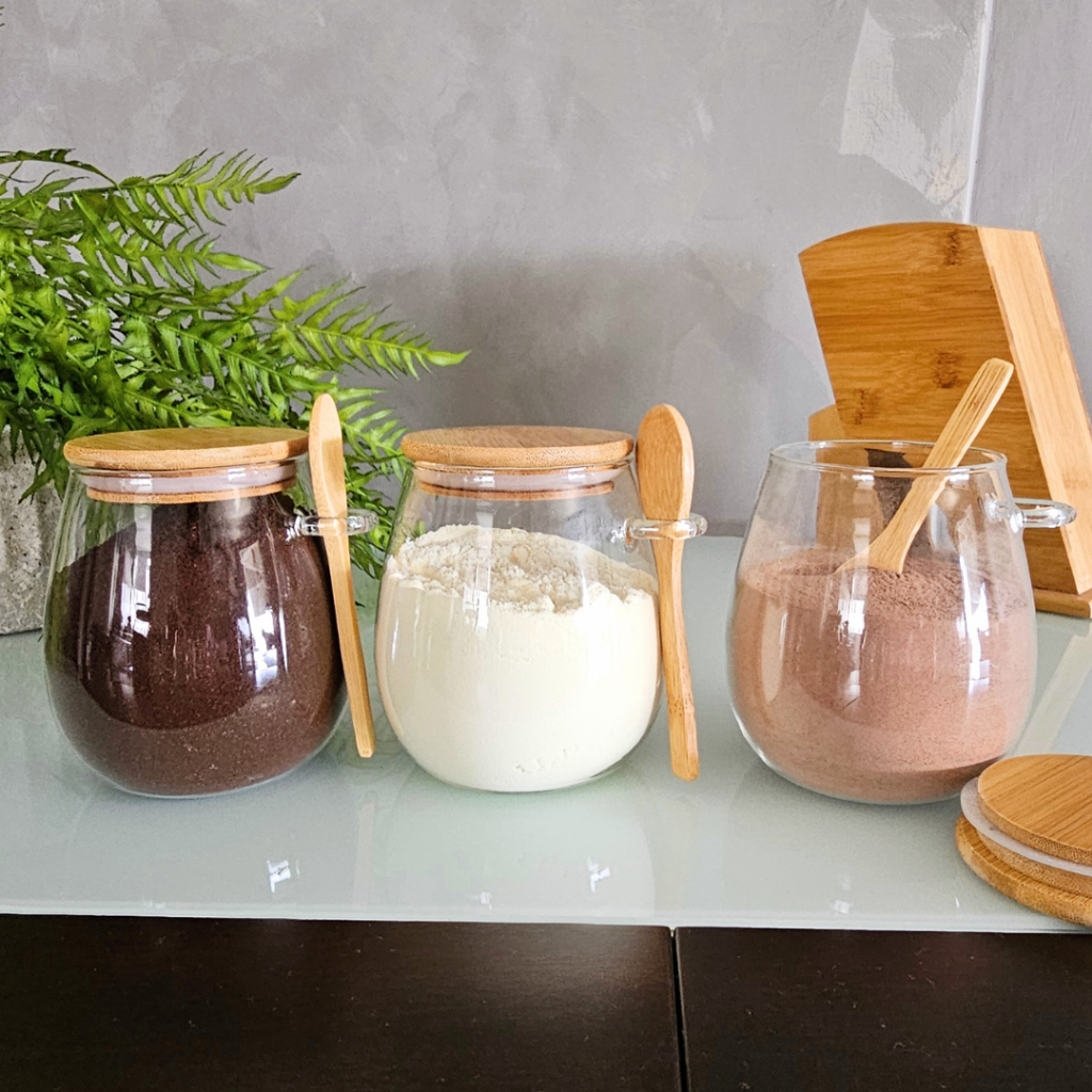 03 Pote De Vidro Oval Tampa e Colher Bambu Hermético 690ml em Oferta na Shopee