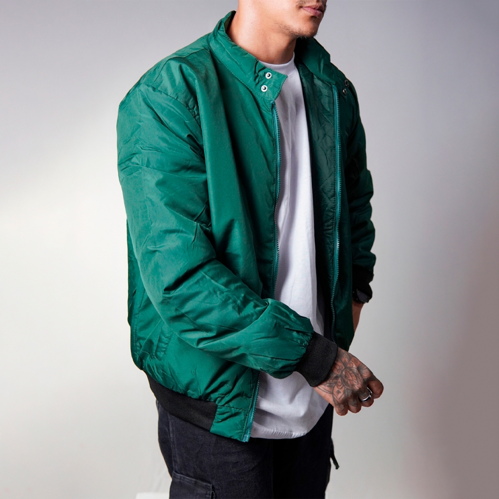 Jaqueta Bomber Masculina Lisa Estilo Americana Forrada Ziper Casual Old Money Poliéster Diversas Cores