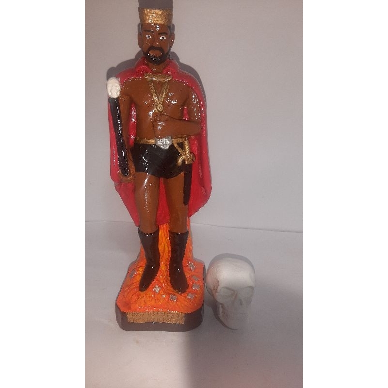 imagem exu rei das 7 encruzilhadas de 24cm + brinde de caveira de gesso cru
