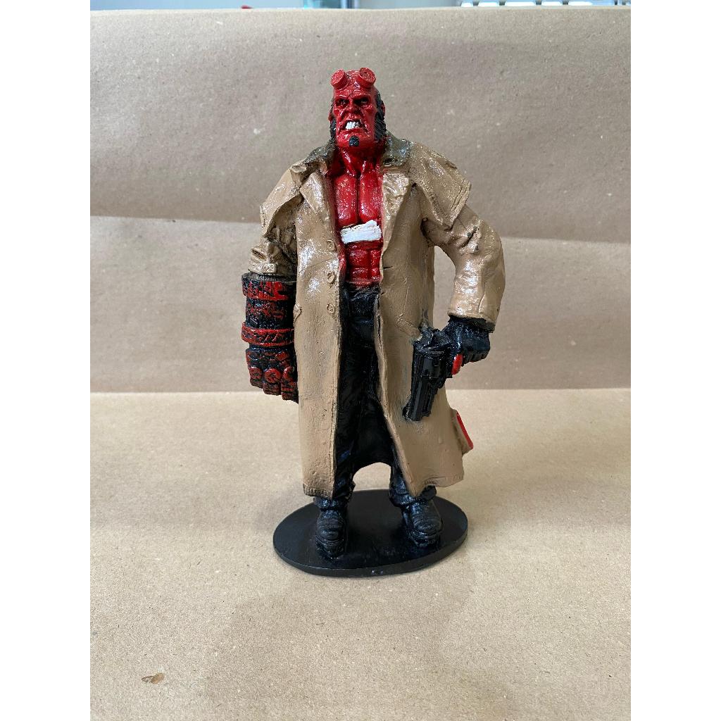 Action Figure Hellboy Colecionável