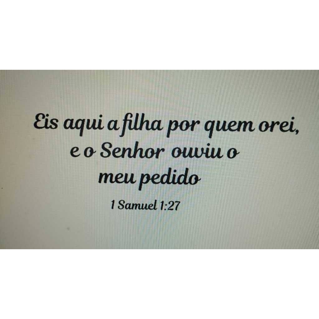 Frase Bíblica em MDF 3mm – "Eis aqui o filho por quem orei, e o Senhor ouviu o meu pedido. 1 Samuel 1:27" 🙏🖤