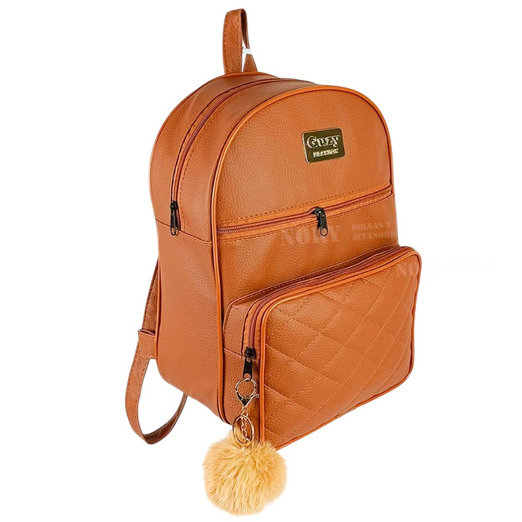 Bolsa Mochila Feminina de Costas Courino Elegante com Alças Reguláveis + POM POM