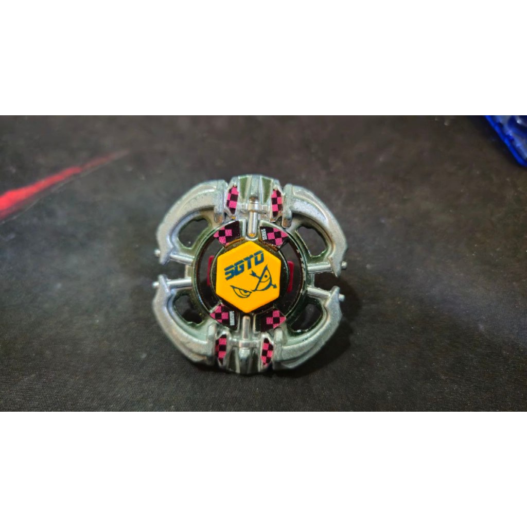Beyblade Metal Fight Sagitario Takara Tomy