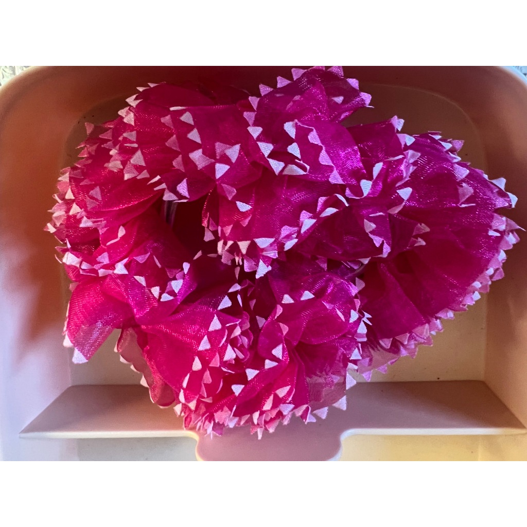 Enfeite para Cabelo Luxo Scrunchies Frufru Xuxa Fashion Moda - Tule Pompom rosa