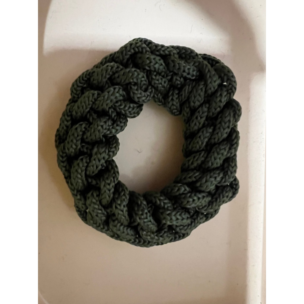 Enfeite para Cabelo Luxo Scrunchies Frufru Xuxa Fashion Moda - Elos Pompom Liso verde