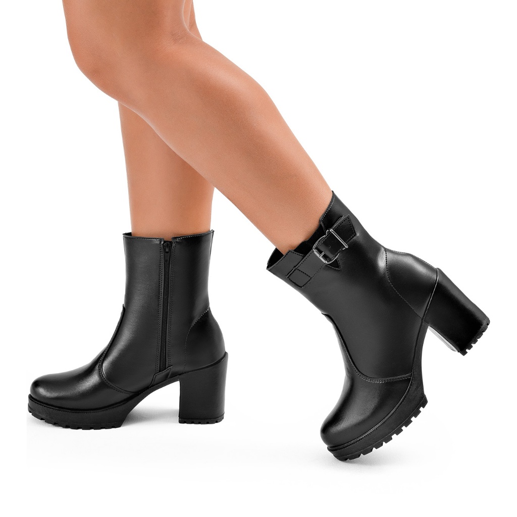 Bota Feminina Lumiss Cano Curto Fivela Salto Bloco Tratorada Confortável Preto