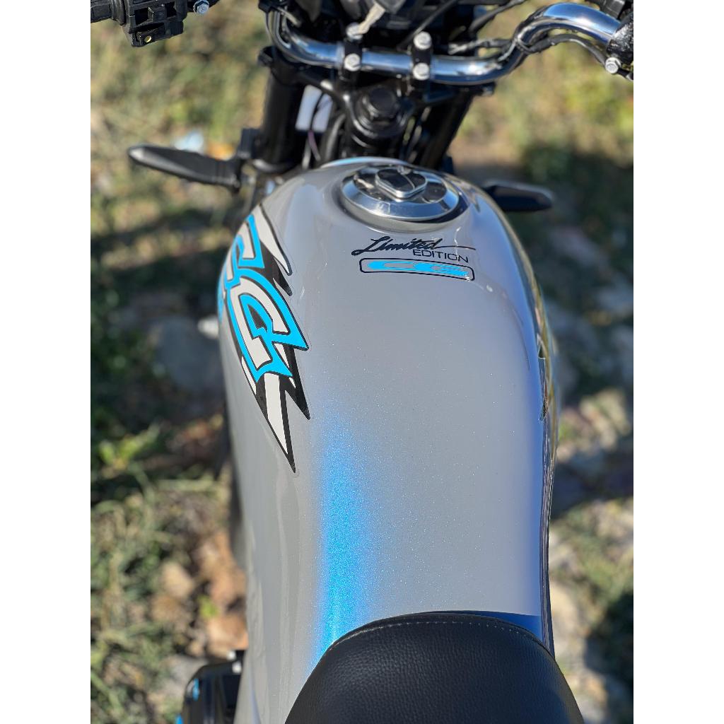 Tinta automotiva base poliéster  cinza nardo perolizado azul Base+efeito em Oferta na Shopee