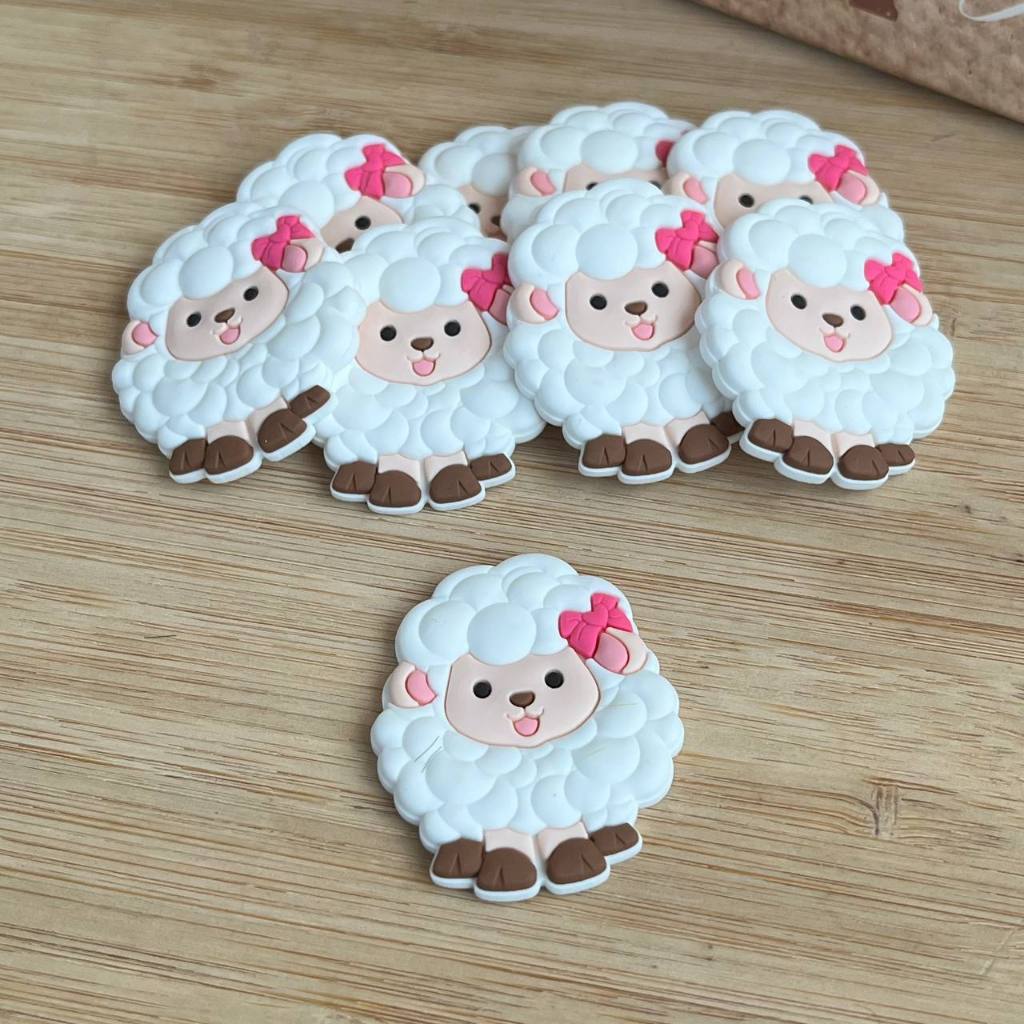 Aplique Emborrachado Ovelha Pacote com 10 unidades Cod:100007 em Oferta na Shopee