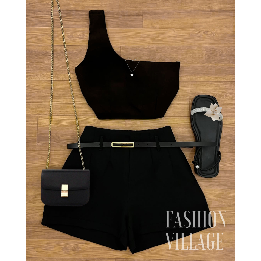 Conjunto2 Um Cropped NULA MANGA + short em alfaiataria preto + cinto