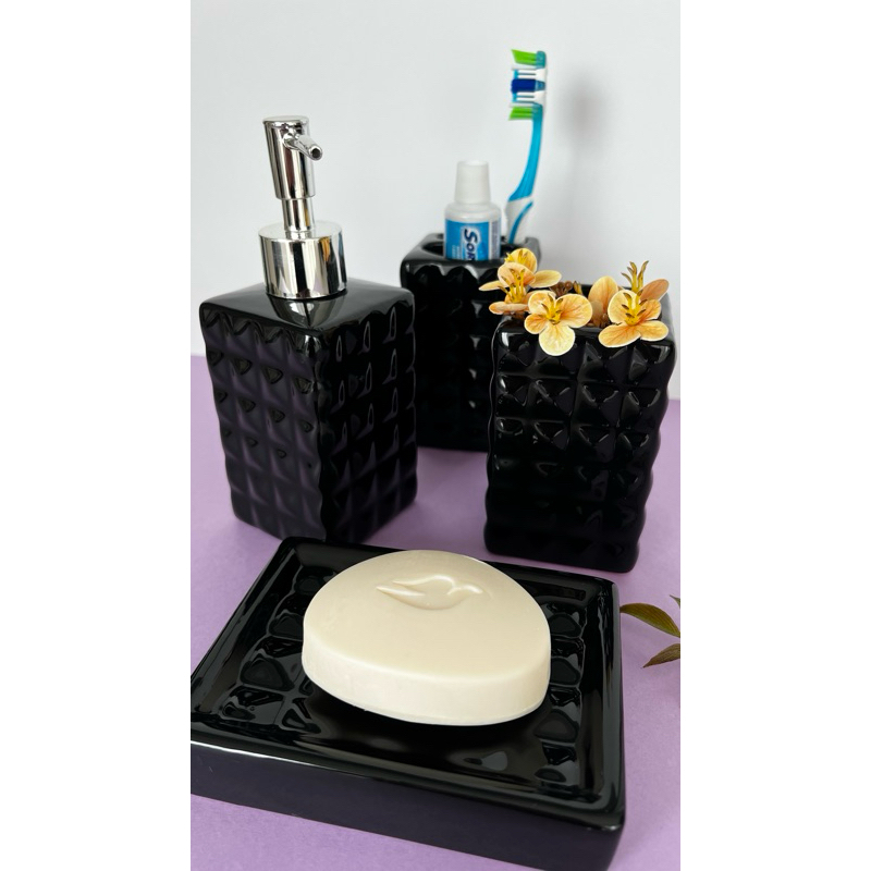 O que é Conjunto Porta Sabonete Banheiro? Guia e Onde Comprar | BuscaProdutos