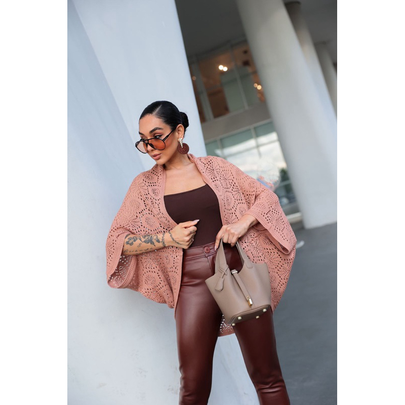 Casulo capa tricô,feita com linha de altíssima qualidade.