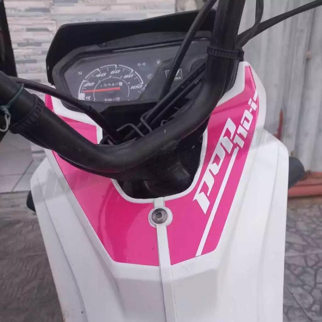 Adesivo PROTECT carenagem POP 110i PERSONALIZADOS RECORTE ELETRÔNICO ADESIVO DE PROTEÇAO PARA POP 110  2016 a 2025