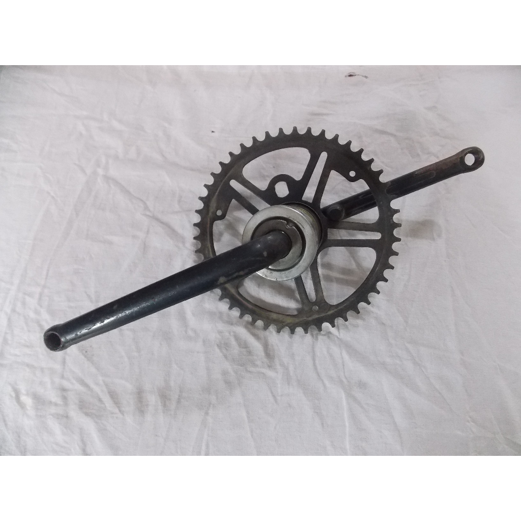 Pedivela bicicleta antiga caloi aro 26 + engrenagem 46 dentes + jogo central completo - usado
