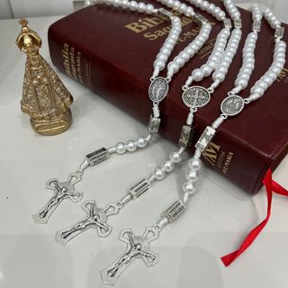 Terço das Contemplações Pérola Branca São Bento N. Sra. Aparecida e N. Sra. das Graças em Oferta na Shopee