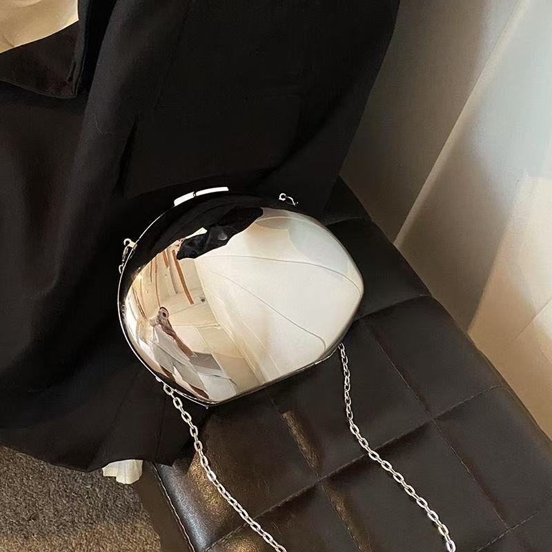 Bolsa Clutch Espelhada Metálica Formato Semente - Elegância e Estilo para Festas WT188-27