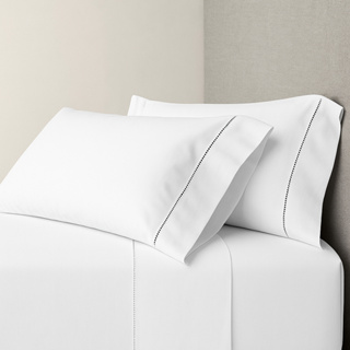 Kit com 04 Fronhas Avulsas Brancas Liquidação em Oferta na Shopee