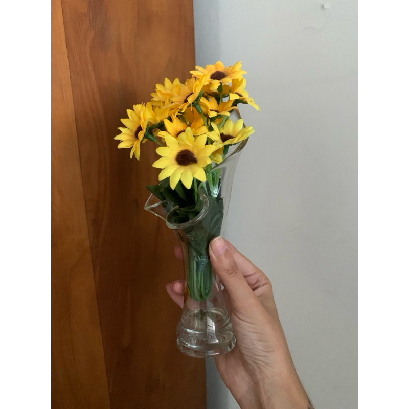 Vaso de Flor em Vidro Tulipa Solitário Antigo Vintage Clássico Decoração Antiquario