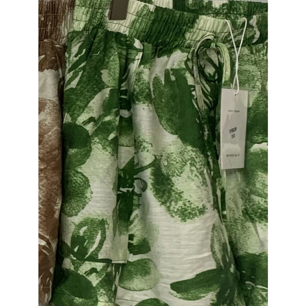FF802 Short Feminino Estampado Crepe casual Verão tamanho do P ao GG 彩色花纹短裤