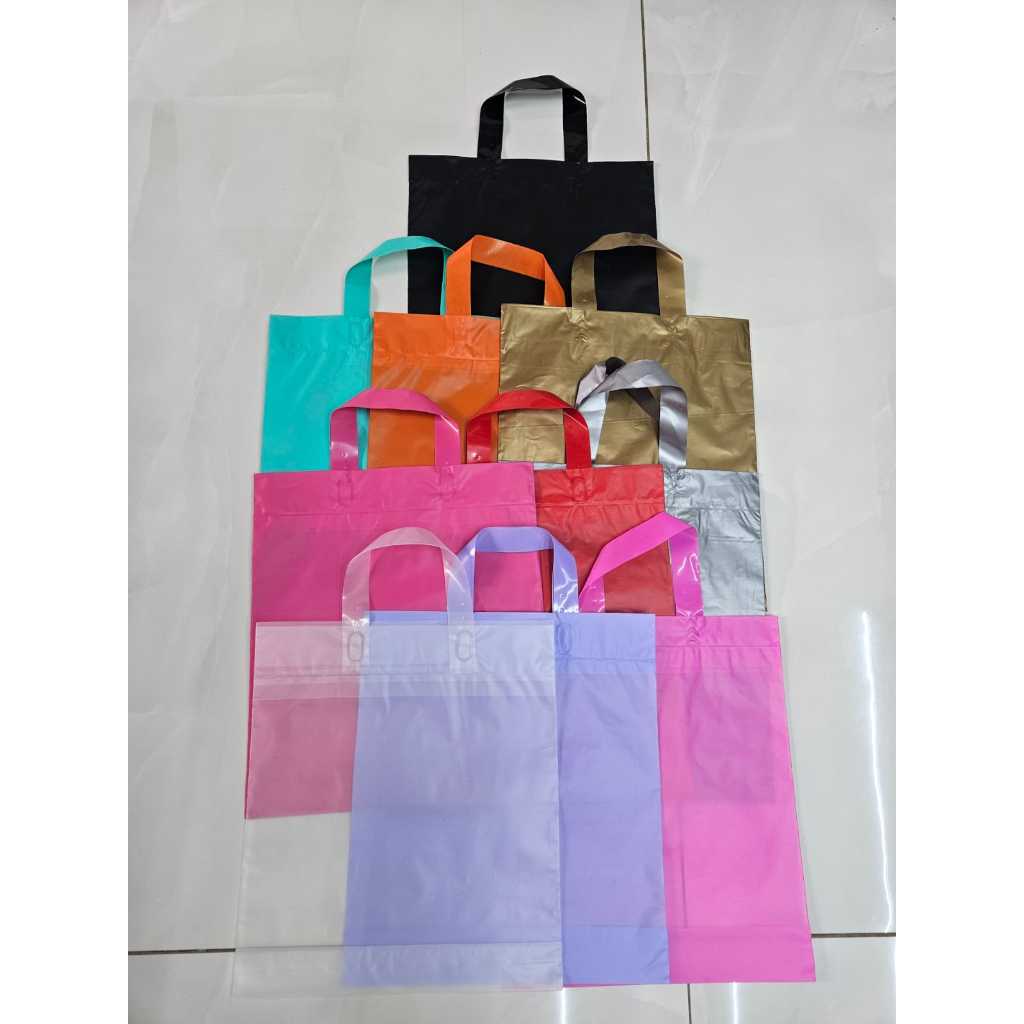 Kit Com 50 Sacolas Plásticas 30x45 Alça Fita Tratada P Serigrafia